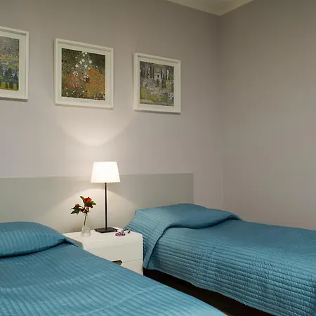Tww Ochota Apartmán *